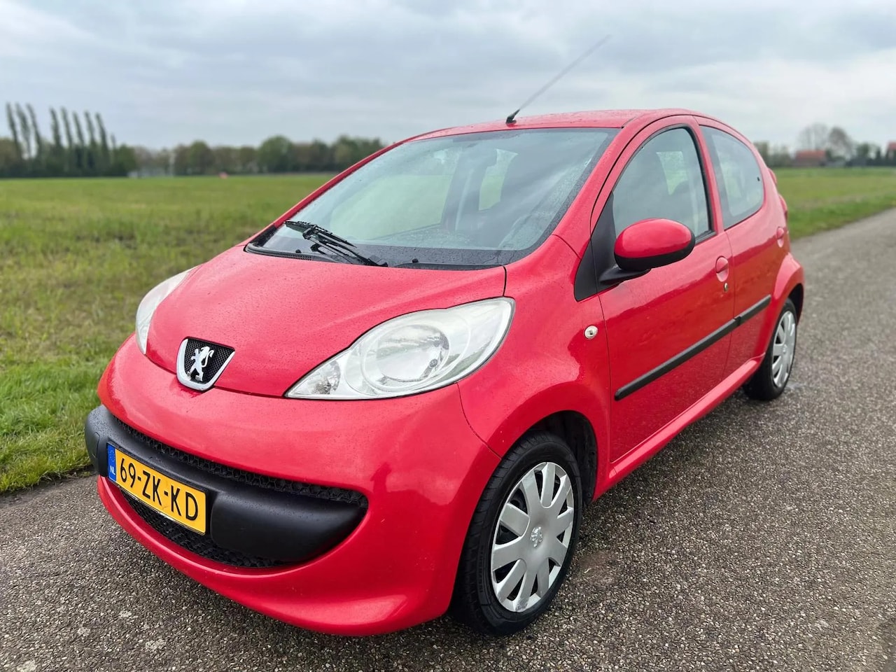 Peugeot 107 - 1.0-12V XS 1.0-12V XS - AutoWereld.nl