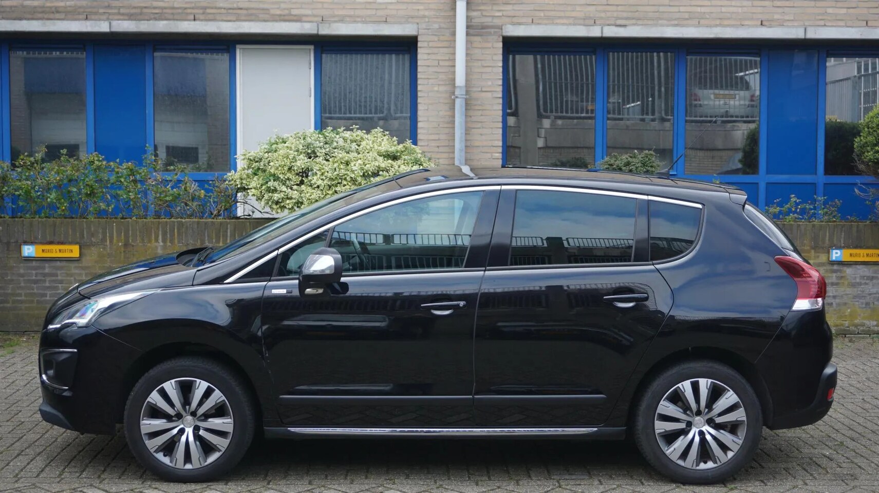 Peugeot 3008 - 1.2 Style * DISTRIBUTIERIEM NIEUW * - AutoWereld.nl