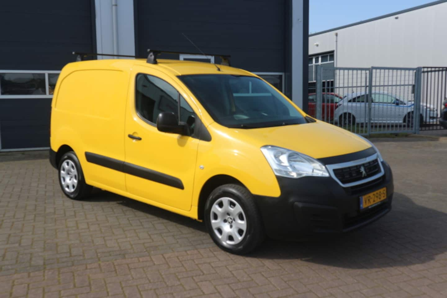 Peugeot Partner - 120 1.6 HDi 75 L1 XR Profit+ - AutoWereld.nl