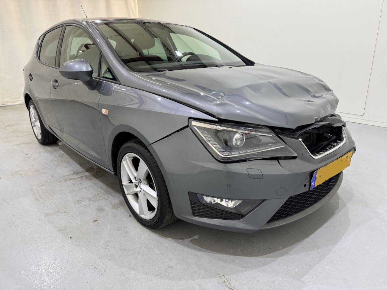 Seat Ibiza - 5-Drs 1.0 TSI FR Connect - AutoWereld.nl