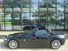 BMW Z4 Roadster - 2.0i LEER PDC NAVI AIRCO