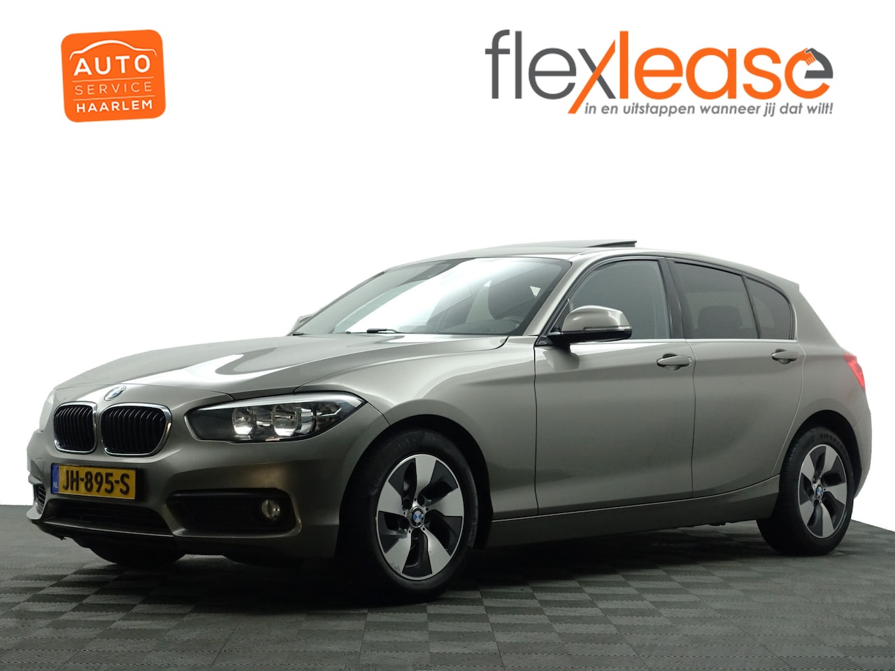 BMW 1-serie - 118i High Executive Aut- Schuifdak, Led, Stoelverwarming, Park Assist, Dynamic Select, Sfe - AutoWereld.nl