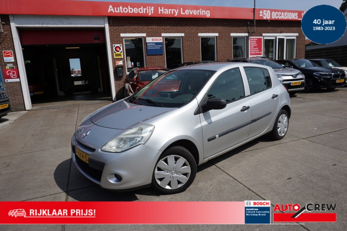 Renault Clio - 1.2 16V 5DR Special Line Navigatie - AutoWereld.nl