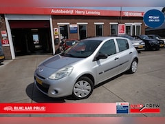 Renault Clio - 1.2 16V 5DR Special Line Navigatie