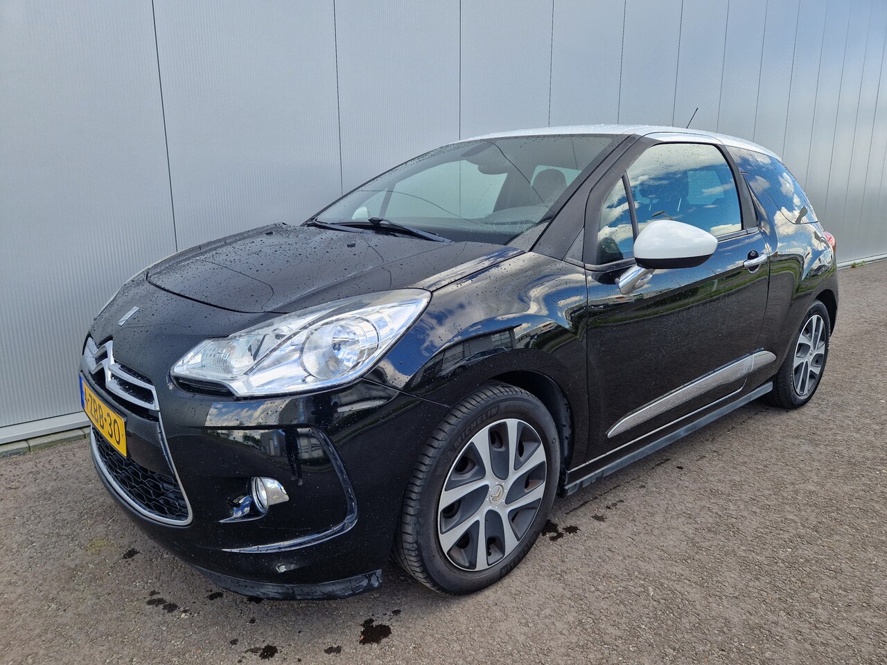 Citroën DS3 - 1.2 VTi So Chic 1.2 VTi So Chic - AutoWereld.nl