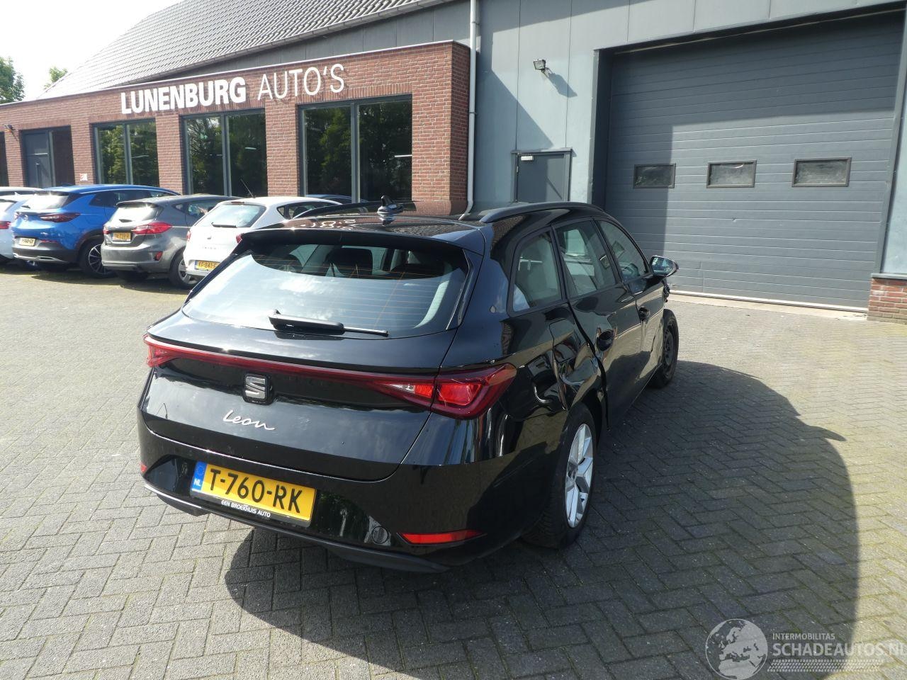 Seat Leon Sportstourer - 1.0 TSI Style 1.0 TSI Style 81kW - AutoWereld.nl