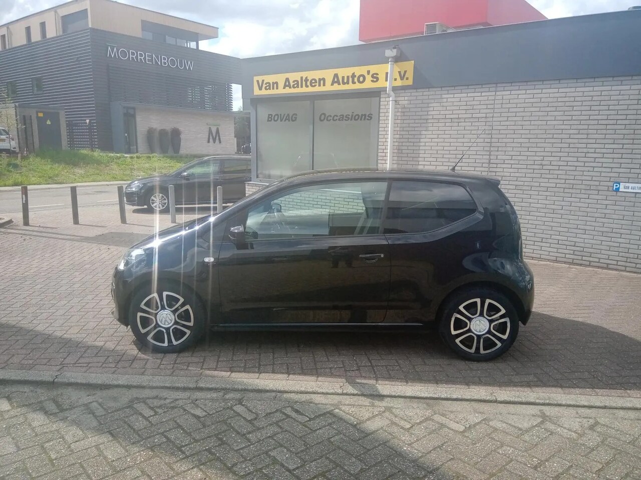 Volkswagen Up! - 1.0 75pk move - AutoWereld.nl