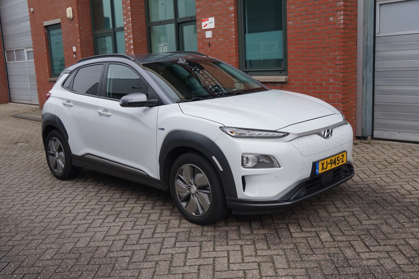 Hyundai Kona Electric - EV Premium 64 kWh €2000 subsidie mogelijk !! - AutoWereld.nl