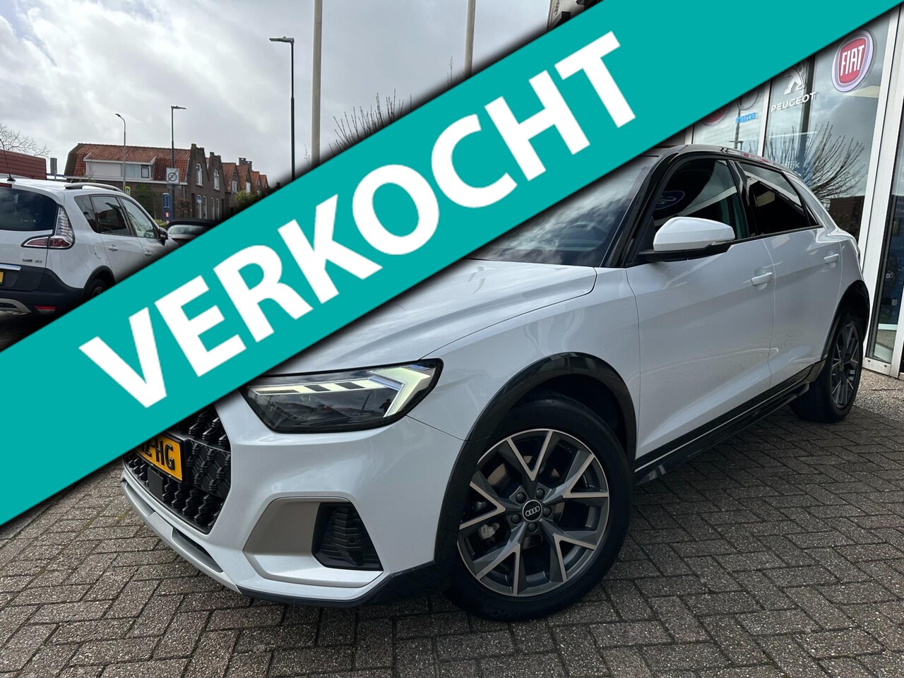 Audi A1 citycarver 30 TFSI BiToneAutLeerApple CarPlay17" LM Velgen
