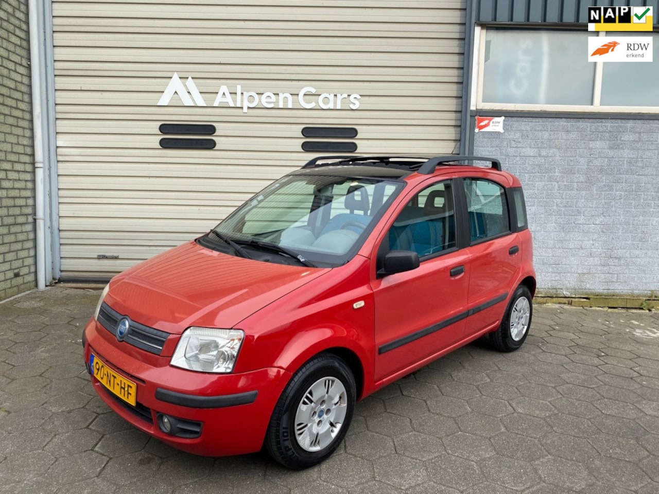 Fiat Panda - 1.2 Dynamic Eerste eigenaar / Schuifdak / Goedonderhouden / APK 04-2025 - AutoWereld.nl