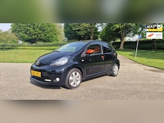 Toyota Aygo - 1.0 VVT-i Dynamic Orange