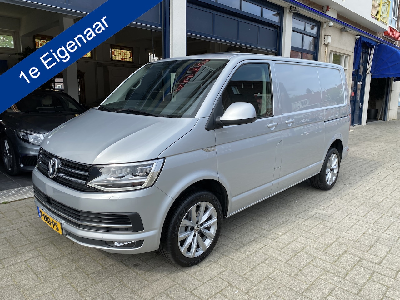 Volkswagen Transporter - 2.0 TDI L1H2 Highline 1 EIGENAAR/NL AUTO/NIEUWSTAAT - AutoWereld.nl