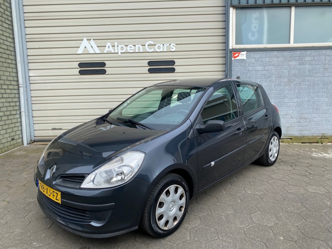 Renault Clio - 1.4-16V Business Line 5-deurs / Airco / APK 01-2025 - AutoWereld.nl