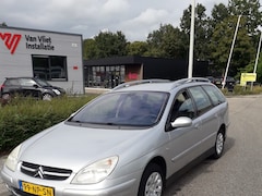 Citroën C5 Break - 1.8-16V Différence 2 € 799, 00 ZO MEENEMEN