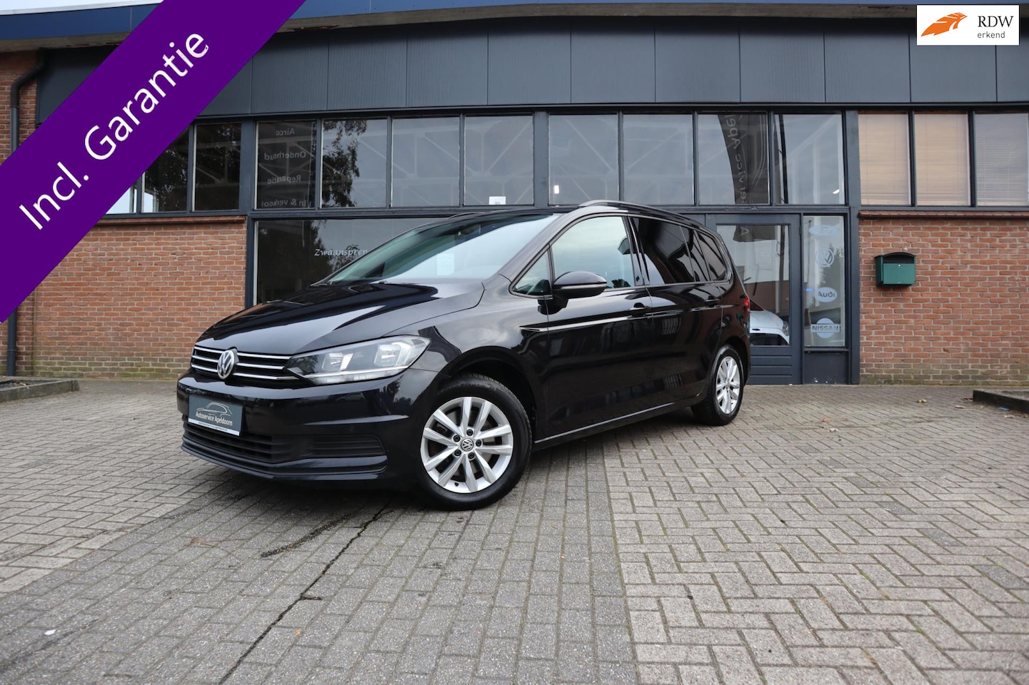 Volkswagen Touran - 1.4 TSI Highline 1.4 TSI Highline, Navigatie, Panoramadak - AutoWereld.nl