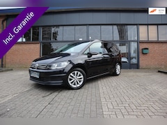 Volkswagen Touran - 1.4 TSI Highline, Navigatie, Panoramadak