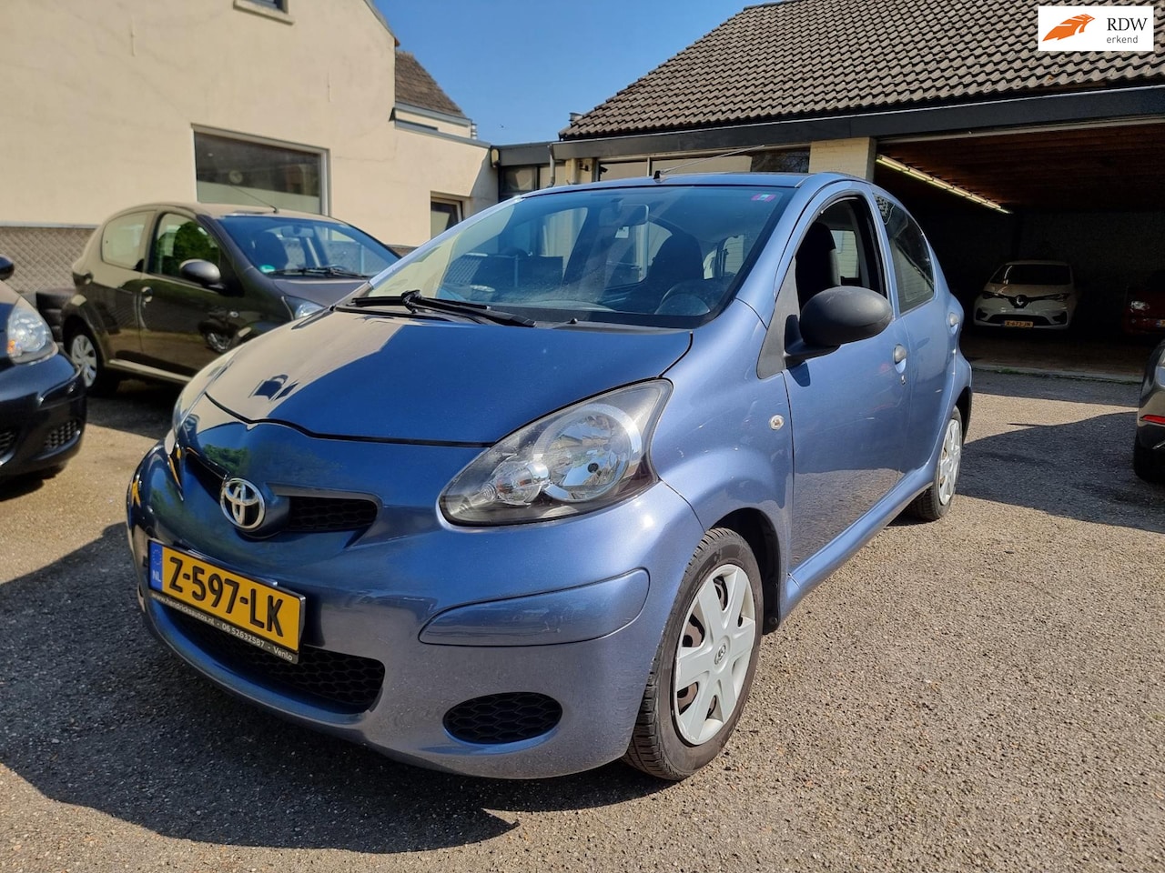 Toyota Aygo - 1.0-12V Dynamic Blue 1.0-12V Dynamic Blue - AutoWereld.nl