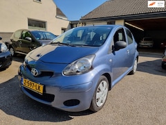 Toyota Aygo - 1.0-12V Dynamic Blue