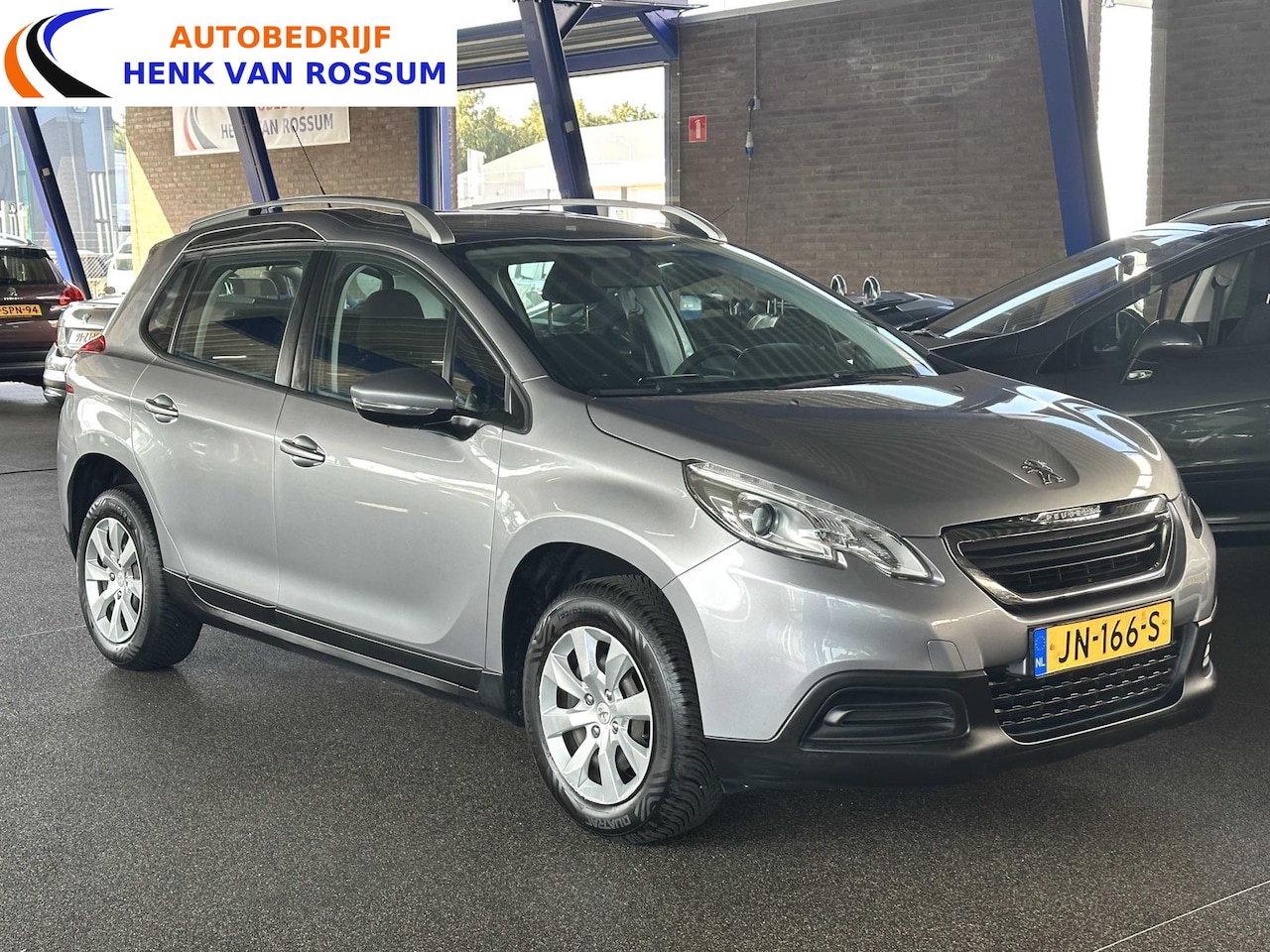 Peugeot 2008 - 1.2 PureTech Active Airco | Trekhaak. - AutoWereld.nl