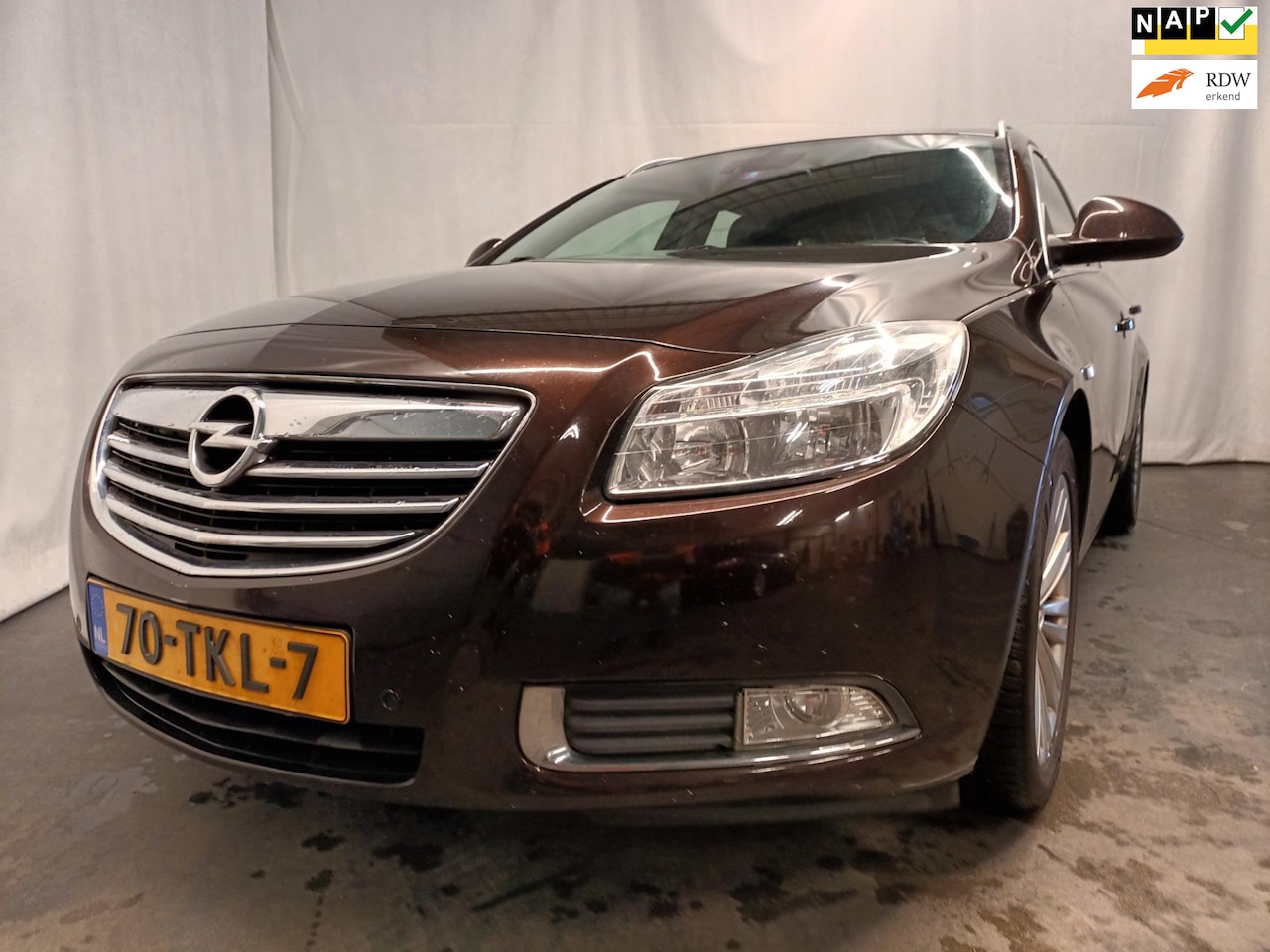 Opel Insignia Sports Tourer - 1.4 Turbo EcoFLEX Business Edition - Airco - Navi - AutoWereld.nl