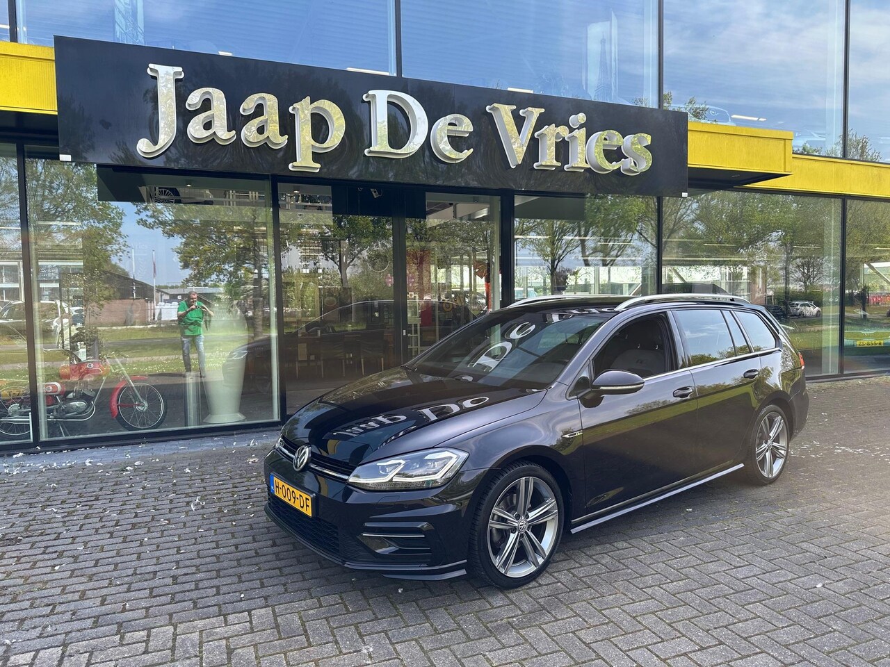 Volkswagen Golf Variant - 1.5 TSI Highline Business R 1.5 TSI Highline Business R - AutoWereld.nl