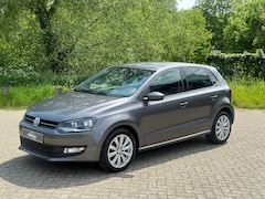 Volkswagen Polo - 1.2 TSI Highline 105PK I PDC I CRUISE I STOEL VERW. I NWE APK