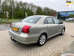 Toyota Avensis - 1.8 VVTi Linea Sol