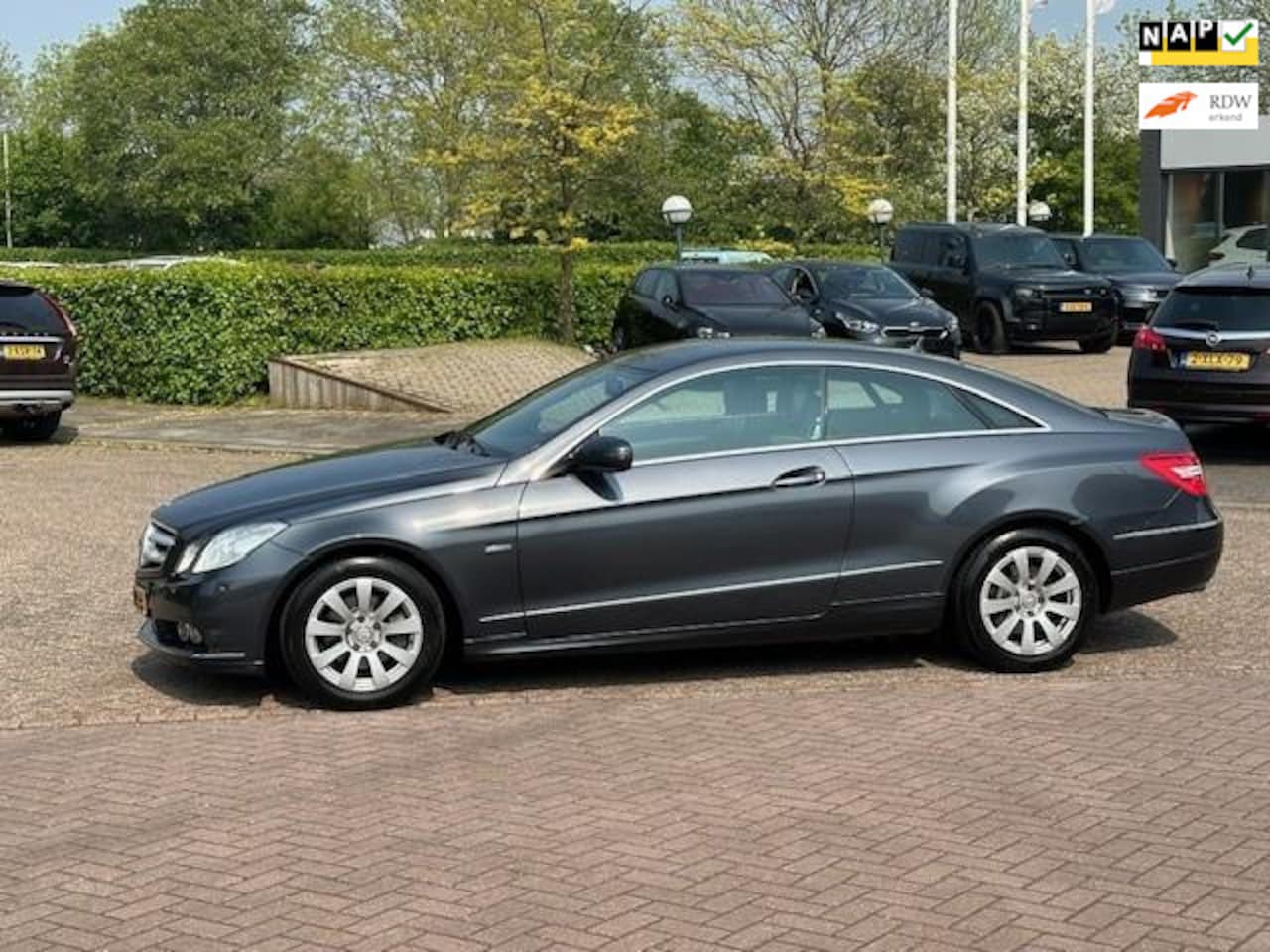 Mercedes-Benz E-klasse Coupé - 250 CGI Avantgarde Automaat,bj.2009,kleur: grijs,half leder,navigatie,climate,NAP 293531 k - AutoWereld.nl