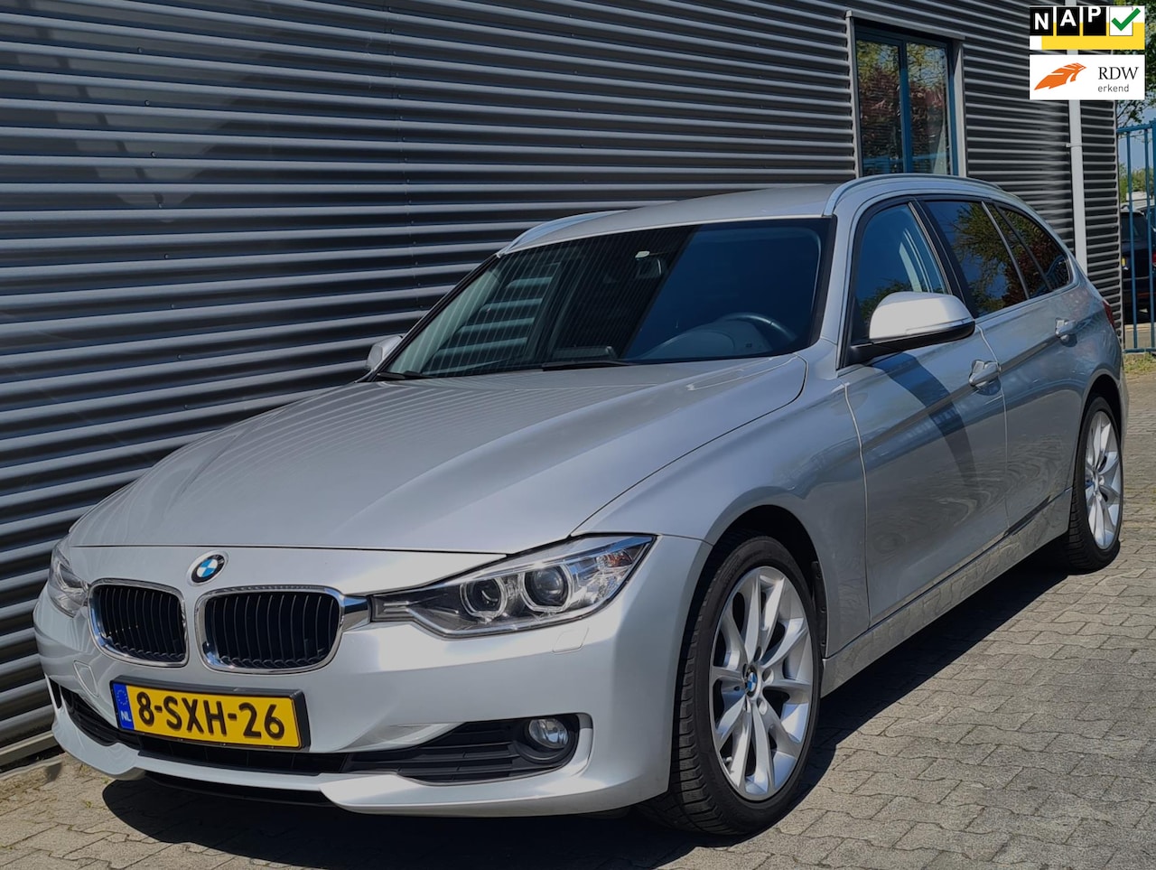 BMW 3-serie Touring - 316i Executive Upgrade 12-2013 Grijs Metallic (STAGE 1 210PK!!) - AutoWereld.nl