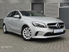 Mercedes-Benz A-klasse - 180 122pk 2018 Grijs Business Solution