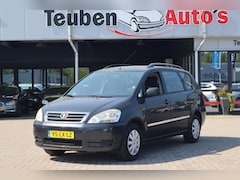 Toyota Avensis Verso - 2.0i Linea Luna 6p. Automaat, Cruise control, 6 Persoons, Trekhaak, Airco