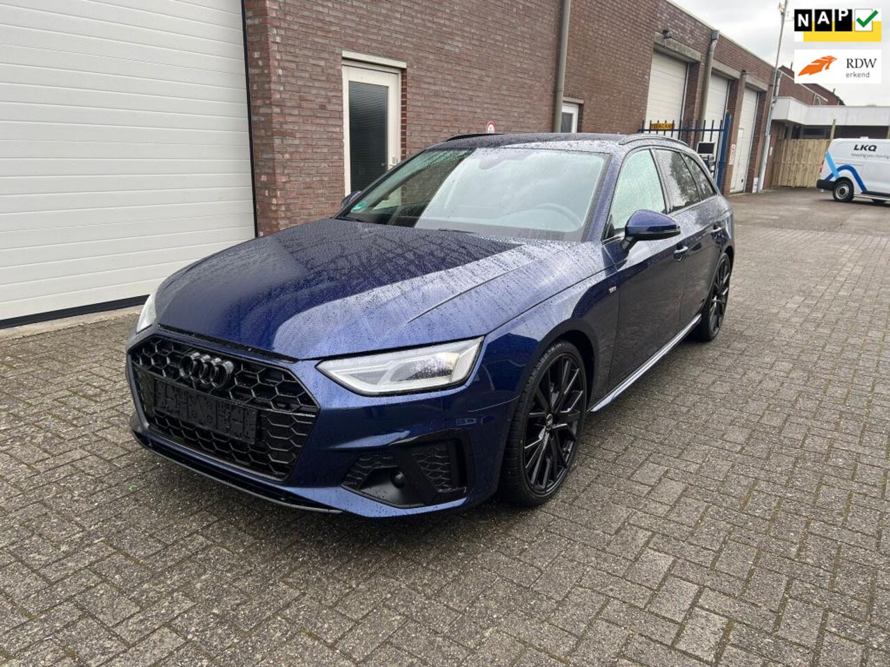 Audi A4 Avant - 2.0 TFSIe S-LINE BLACK RS VELGEN VIRTUAL DISPLAY NIEUWSTAAT - AutoWereld.nl