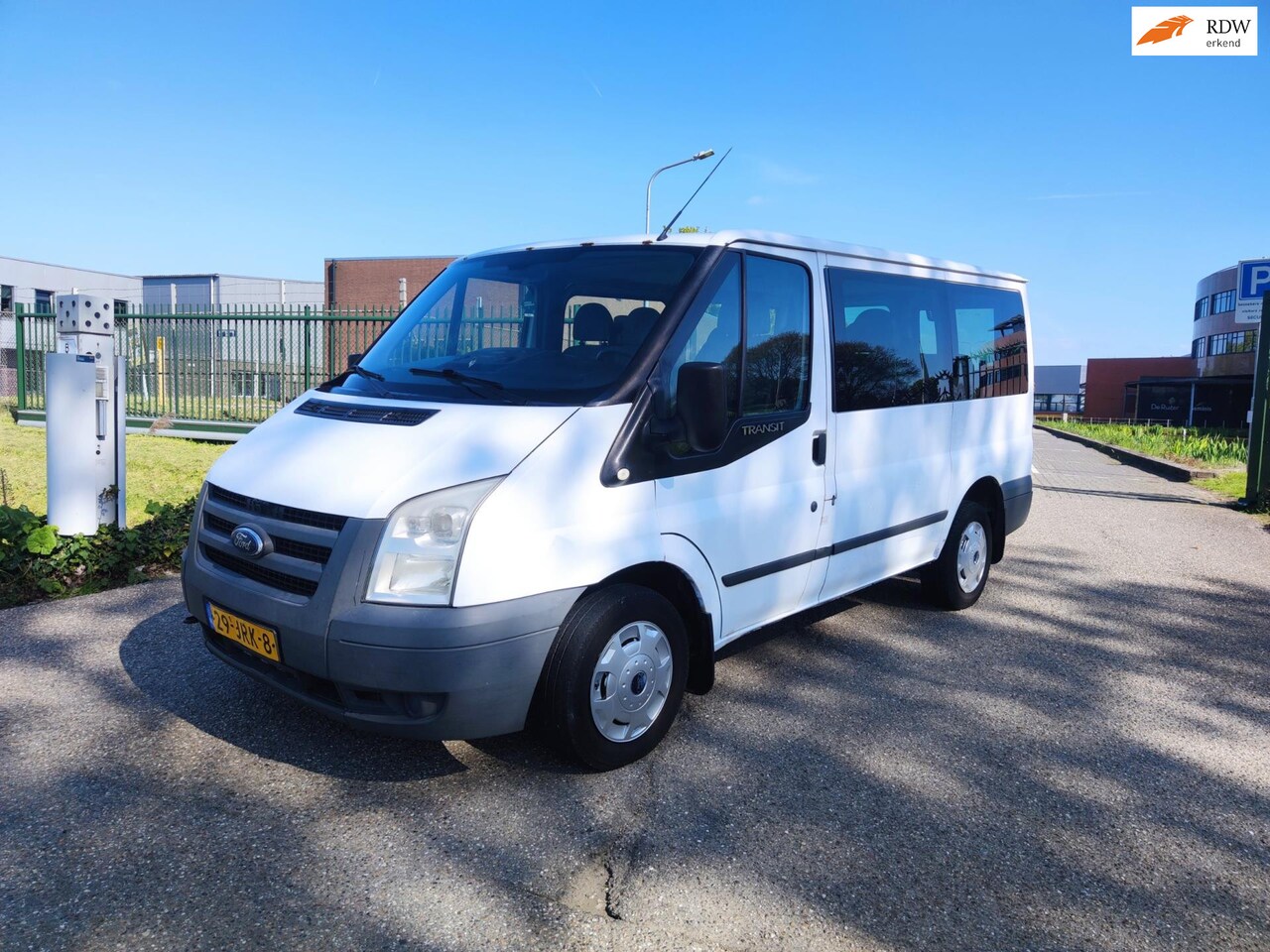 Ford Transit Kombi - 9Prs 300S 2.2 TDCI EXPORT!!! - AutoWereld.nl