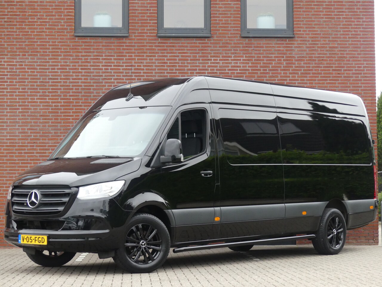 Mercedes-Benz Sprinter - 319 CDI V6 L3H2 Camera/Airco/Cruise control - AutoWereld.nl