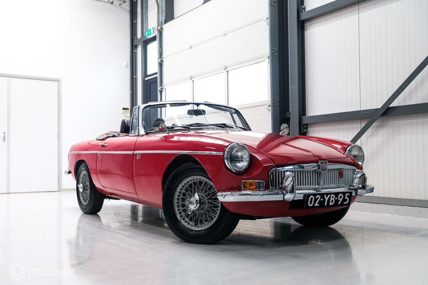 MG B type - 1.8 Roadster 1976 | Chromen bumpers | rijklaar! | - AutoWereld.nl