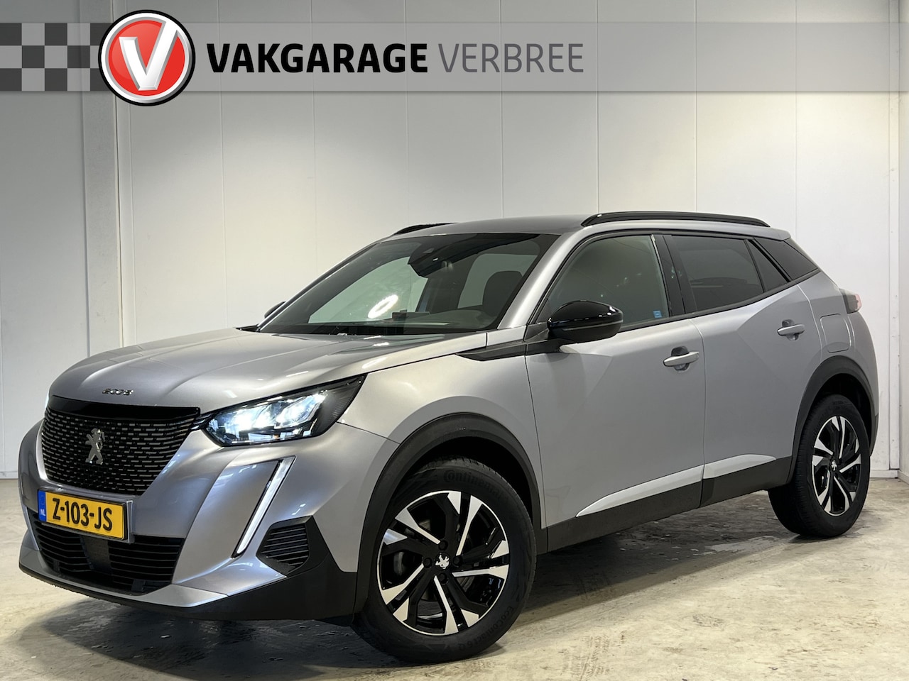 Peugeot 2008 - 1.2 PureTech Allure Pack | Navigatie/Android/Apple Carplay | LM Velgen 17" | PDC Achter | - AutoWereld.nl