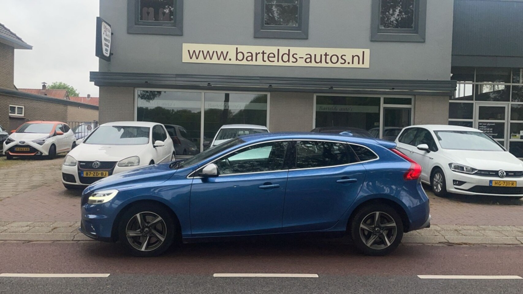 Volvo V40 - 2.0 D3 Bns Sport R design trekhaak - AutoWereld.nl