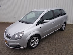 Opel Zafira - 2.0 Turbo Cosmo 7P ( APK 03-03-2025 )