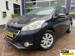 Peugeot 208 - 1.2 PureTech Allure * NAVIGATIE * AIRCO *5 DRS