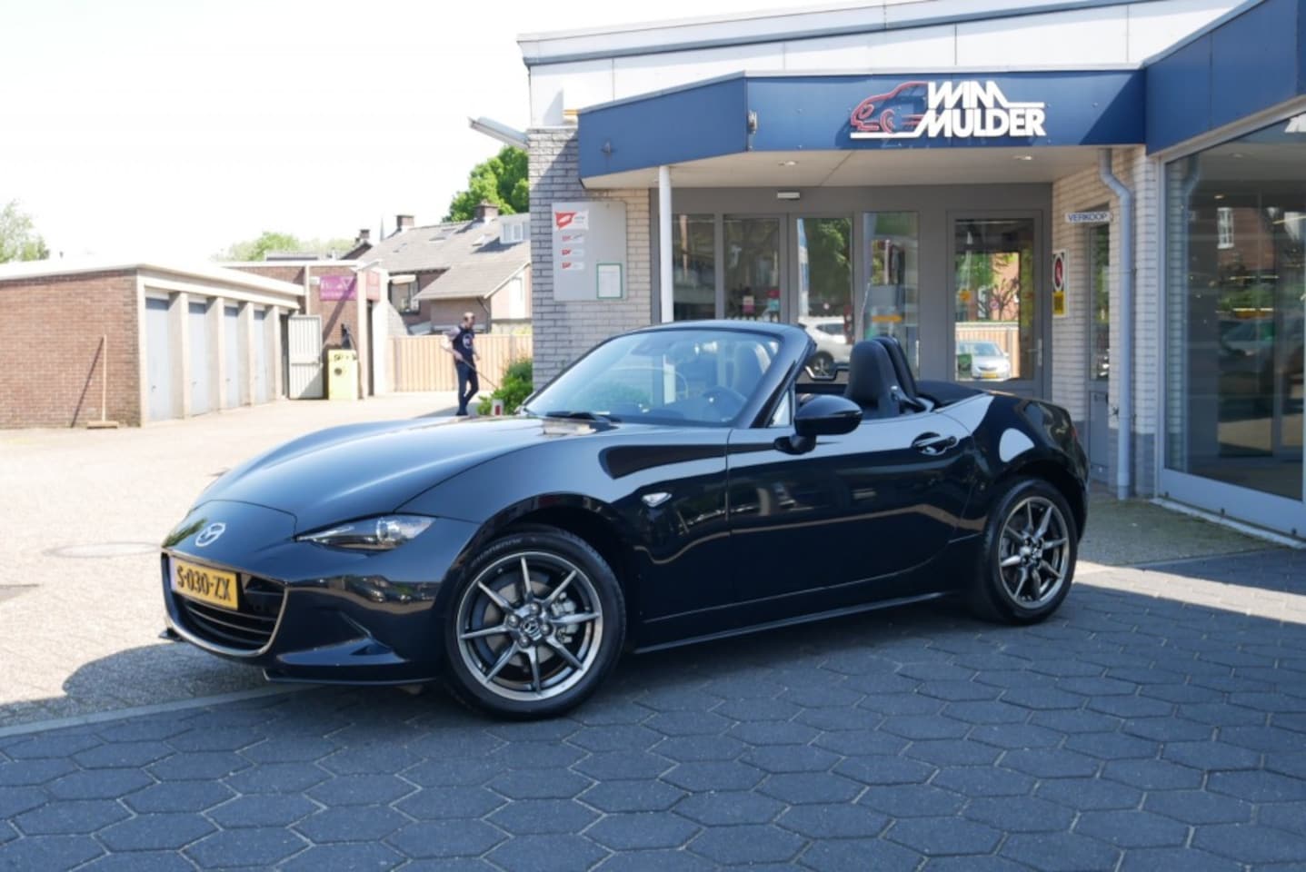 Mazda MX-5 - 1.5 SKYAC-G 132 SIG.  **Clima//Navi//Leer//Lm ** - AutoWereld.nl