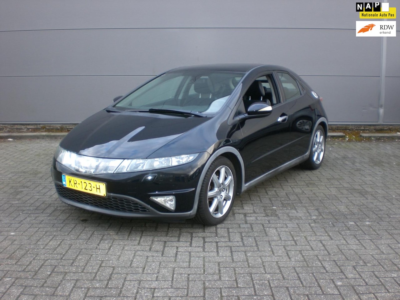 Honda Civic - 1.8 Comfort /nav/lm velgen/pano - AutoWereld.nl