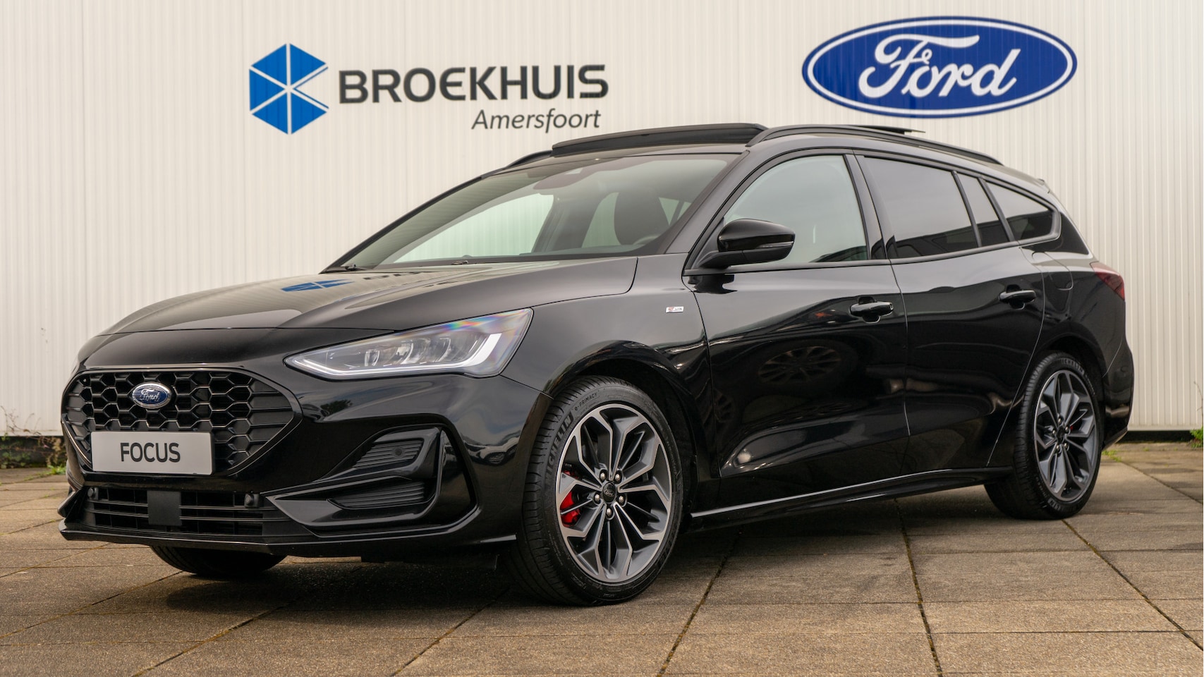 Ford Focus Wagon - 1.0 EcoBoost Hybrid ST Line X 18 INCH LMV | WINTERPACK | APPLE CARPLAY - AutoWereld.nl