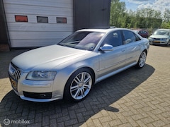 Audi A8 - 5.2 S8 BOMVOL YOUNGTIMER