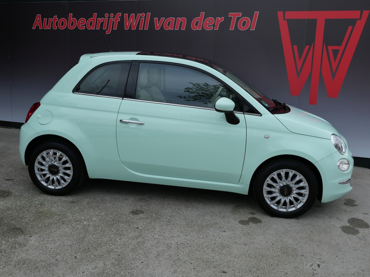 Fiat 500 - 1.2 LOUNGE | PANORAMA | CRUISE | U-CONNECT | 1e EIG | ALL-IN!! - AutoWereld.nl