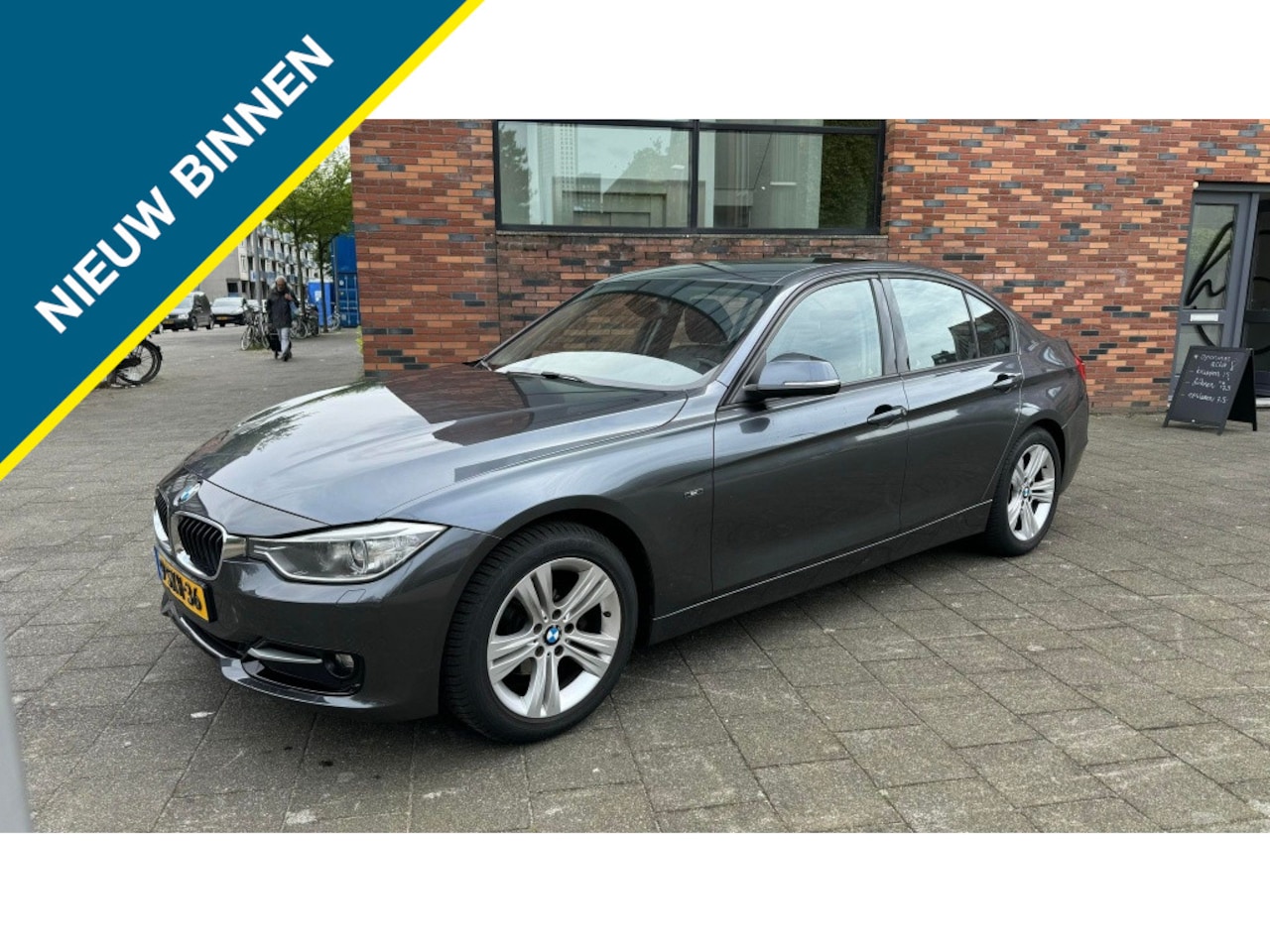 BMW 3-serie - 320i EDE High Exec - AutoWereld.nl