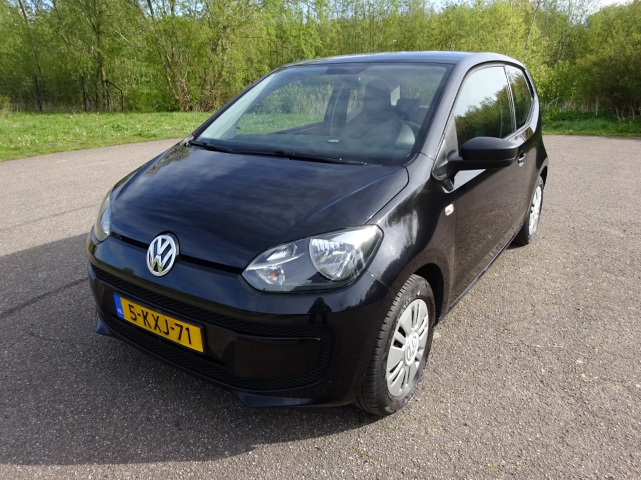 Volkswagen Up! - 1.0 easy up! BlueM. - AutoWereld.nl