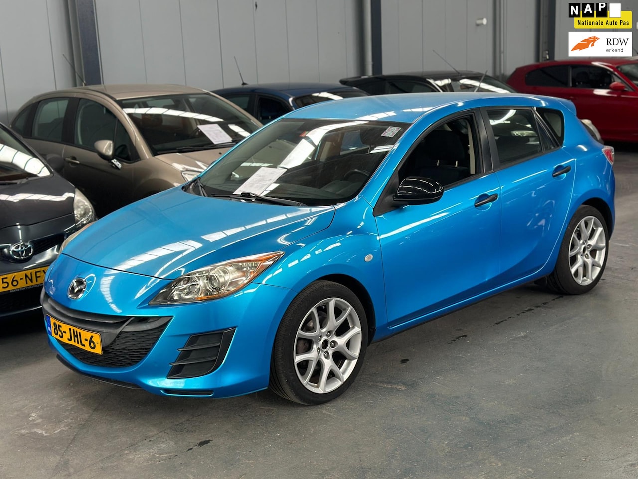 Mazda 3 - 1.6 S Nieuwe APK NAP - AutoWereld.nl