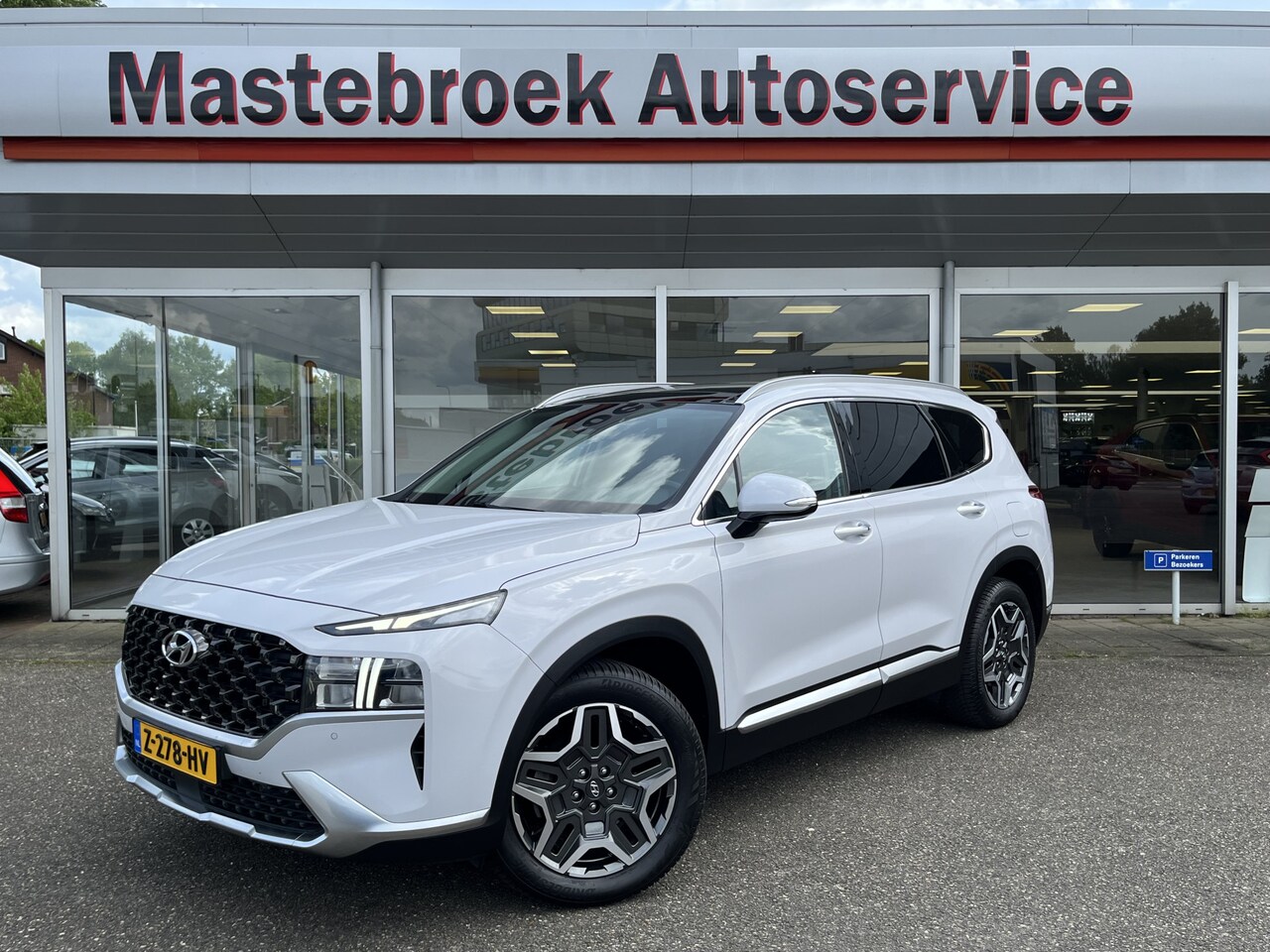 Hyundai Santa Fe - 1.6 T-GDI PHEV Comfort Smart Sky 7p. 7 zitter plugin hybride Staat in Hardenberg - AutoWereld.nl