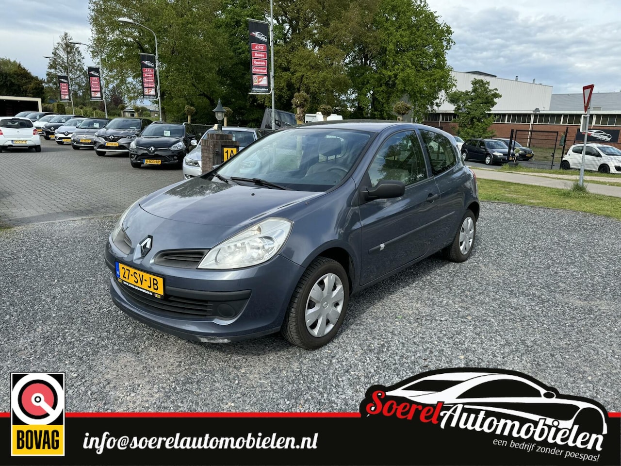 Renault Clio - 1.2-16V Team Spirit 1.2-16V Team Spirit - AutoWereld.nl