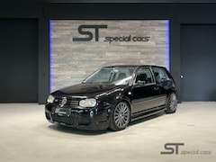 Volkswagen Golf - 3.2 V6 R32 DSG, One Of 500